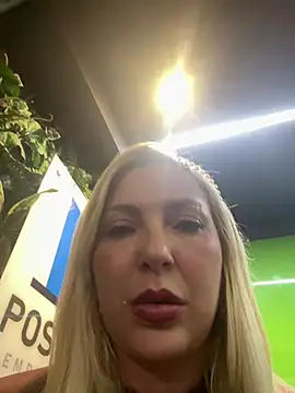 Snapshot of melisboa chatting on July 6, 2026, 1:35 am melisboa online show from July 6, 2026, 1:35 am