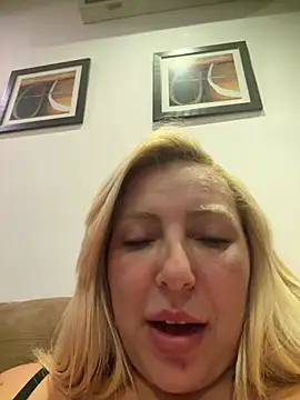 Snapshot of melisboa chatting on July 14, 2026, 2:38 am melisboa online show from July 14, 2026, 2:38 am