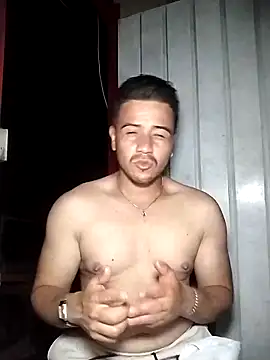 halibisex online show from April 25, 2026, 3:20 am