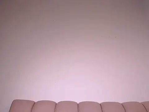 Rosahotttxh online show from February 8, 2026, 11:46 am