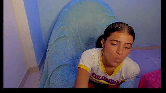 callmeocean online show from November 4, 2025, 1:43 pm