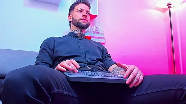 Supreme Alpha online show from November 21, 2025, 3:16 am