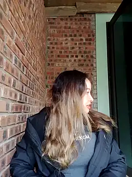 thu-cuoi online show from December 18, 2025, 7:03 am