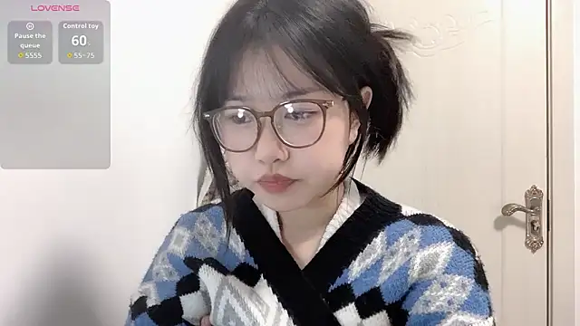 Xiaoji61 online show from November 28, 2025, 10:29 am