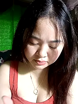 Bee-bgolden online show from November 22, 2025, 12:04 pm