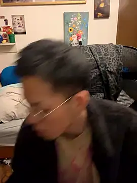 ippei0001 online show from November 5, 2025, 4:29 pm