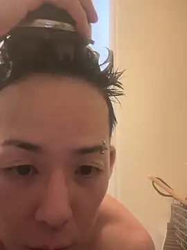 ippei0001 online show from November 23, 2025, 11:54 am