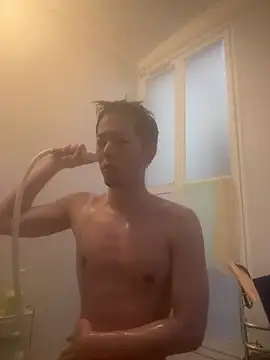 Snapshot of ippei0001 chatting on January 31, 2026, 10:52 pm ippei0001 online show from January 31, 2026, 10:52 pm