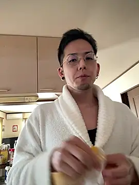 Snapshot of ippei0001 chatting on February 16, 2026, 11:45 pm ippei0001 online show from February 16, 2026, 11:45 pm