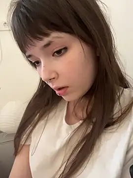 Lissssssa online show from March 13, 2026, 1:29 pm