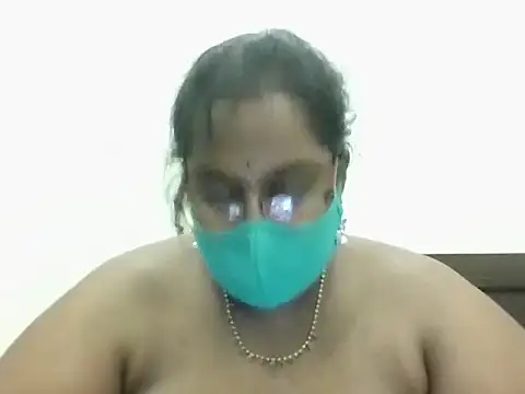 hootypriya online show from November 5, 2025, 8:53 pm