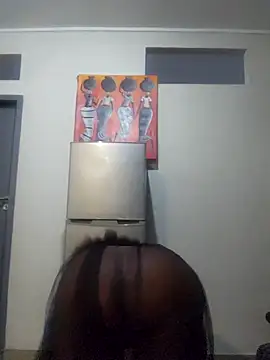 Mommy Sienna online show from December 19, 2025, 11:01 pm