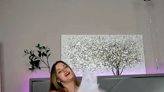 AnabeleBliss online show from May 11, 2026, 4:26 pm