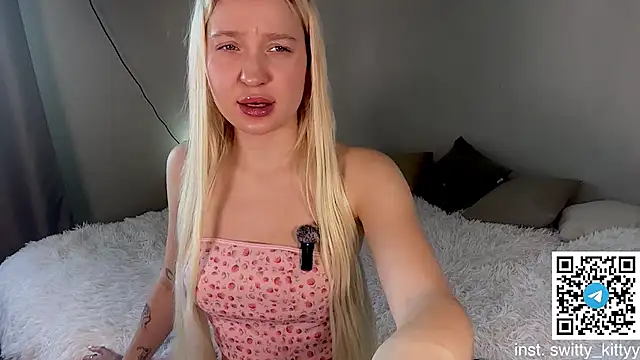 Snapshot of Jenny_AAA chatting on November 8, 2025, 10:26 am Jenny AAA online show from November 8, 2025, 10:26 am