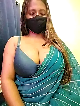 Snapshot of LoveLy-Soneya chatting on March 9, 2026, 12:09 pm LoveLy-Soneya online show from March 9, 2026, 12:09 pm