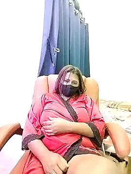 Snapshot of LoveLy-Soneya chatting on March 28, 2026, 11:04 pm LoveLy-Soneya online show from March 28, 2026, 11:04 pm