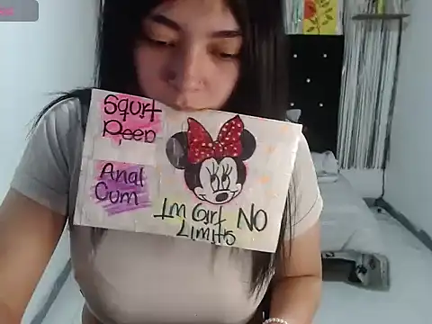 Snapshot of Darkittydoll-15 chatting on December 4, 2025, 12:36 pm Darkittydoll-15 online show from December 4, 2025, 12:36 pm