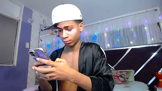 Santy bigcock 01 online show from June 13, 2026, 2:26 pm