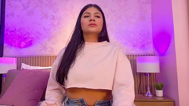 Snapshot of ValeriaMonet chatting on July 9, 2026, 7:40 pm ValeriaMonet online show from July 9, 2026, 7:40 pm