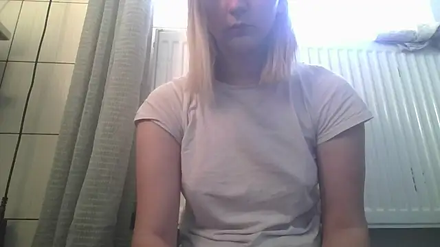 Snapshot of dirty_sasha00 chatting on April 19, 2026, 4:45 am dirty sasha00 online show from April 19, 2026, 4:45 am