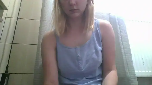 Snapshot of dirty_sasha00 chatting on June 17, 2026, 2:47 am dirty sasha00 online show from June 17, 2026, 2:47 am