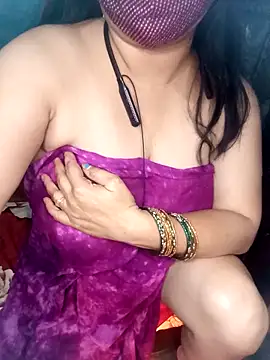Snapshot of Anjali-25 chatting on November 11, 2025, 5:02 pm Anjali-25 online show from November 11, 2025, 5:02 pm