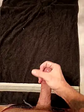 Snapshot of D0ntM1ndM3 chatting on February 17, 2026, 5:59 am D0ntM1ndM3 online show from February 17, 2026, 5:59 am