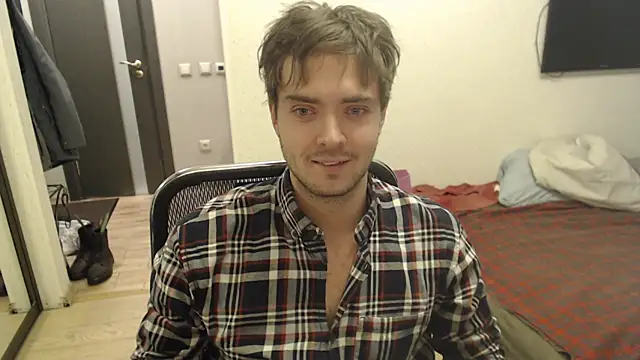 lucky swimmer online show from November 27, 2025, 3:47 pm