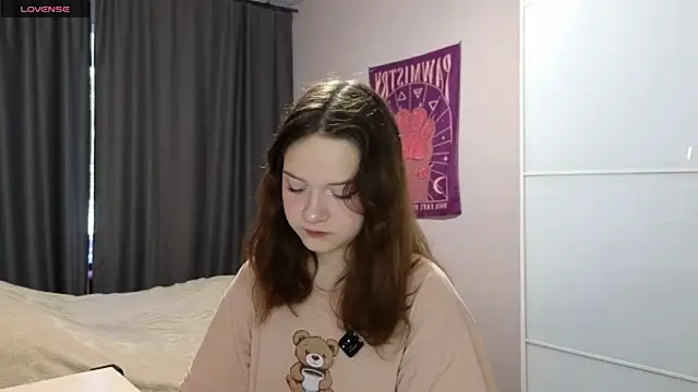 Snapshot of AlissaGerardo chatting on June 13, 2026, 1:03 am AlissaGerardo online show from June 13, 2026, 1:03 am