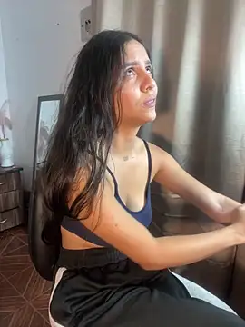 alisaa jhons1 online show from April 11, 2026, 12:15 am