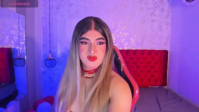 camii raux online show from February 19, 2026, 8:16 pm