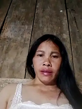 Snapshot of Ana_hoa chatting on April 3, 2026, 12:25 pm Ana hoa online show from April 3, 2026, 12:25 pm