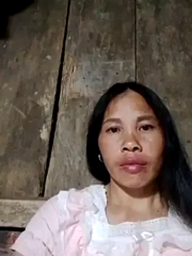 Snapshot of Ana_hoa chatting on April 5, 2026, 7:33 pm Ana hoa online show from April 5, 2026, 7:33 pm