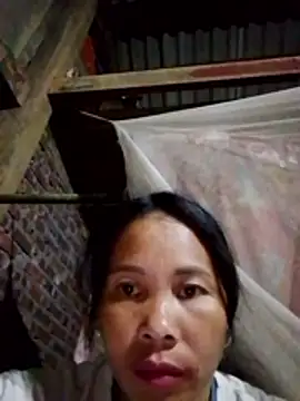 Snapshot of Ana_hoa chatting on May 18, 2026, 7:20 pm Ana hoa online show from May 18, 2026, 7:20 pm