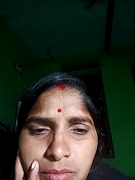 Hot neasi online show from November 8, 2025, 7:23 pm