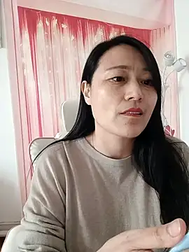 Snapshot of meiNv79 chatting on December 1, 2025, 7:13 am meiNv79 online show from December 1, 2025, 7:13 am