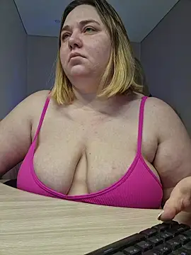 Snapshot of Yes_senia chatting on December 19, 2025, 5:03 am Yes senia online show from December 19, 2025, 5:03 am