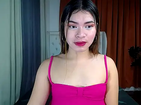 Snapshot of furry_puss chatting on May 20, 2026, 12:28 am furry puss online show from May 20, 2026, 12:28 am
