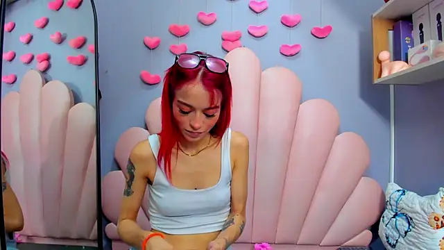 luci miller online show from April 17, 2026, 3:09 am