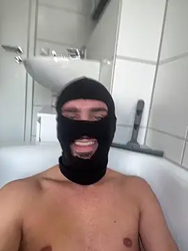 Germanboy81 online show from November 5, 2025, 2:39 pm