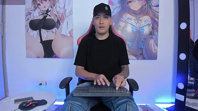 thiago-collins16 online show from November 7, 2025, 12:05 pm