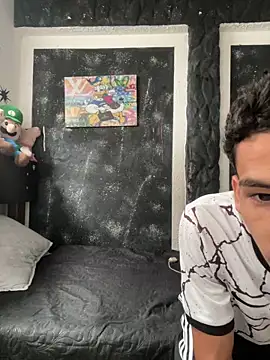 Snapshot of teencutee chatting on November 13, 2025, 4:17 pm teencutee online show from November 13, 2025, 4:17 pm