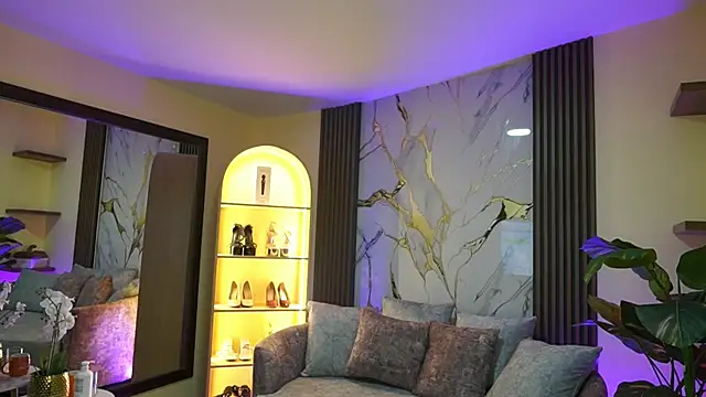 Snapshot of TessaaFox chatting on February 21, 2026, 11:33 am TessaaFox online show from February 21, 2026, 11:33 am