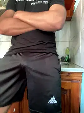 Snapshot of Maluma1995 chatting on January 11, 2026, 5:29 pm Maluma1995 online show from January 11, 2026, 5:29 pm