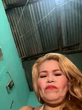 Snapshot of dirty_mother3 chatting on December 22, 2025, 2:03 pm dirty mother3 online show from December 22, 2025, 2:03 pm