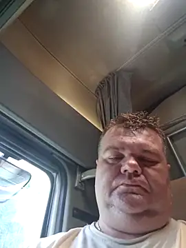 Grase44 online show from December 17, 2025, 11:16 am