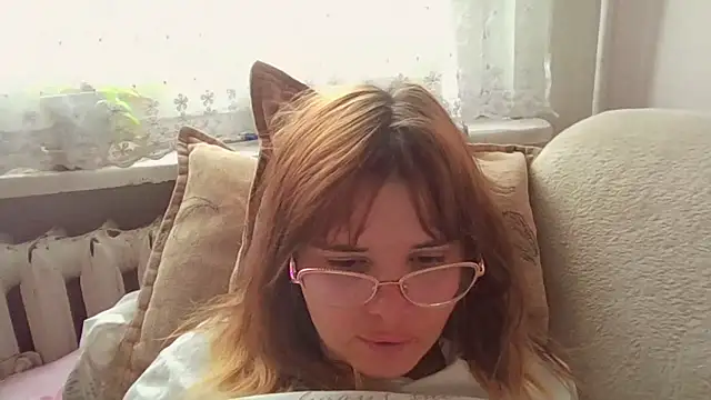 HornyElena online show from November 29, 2025, 11:46 am