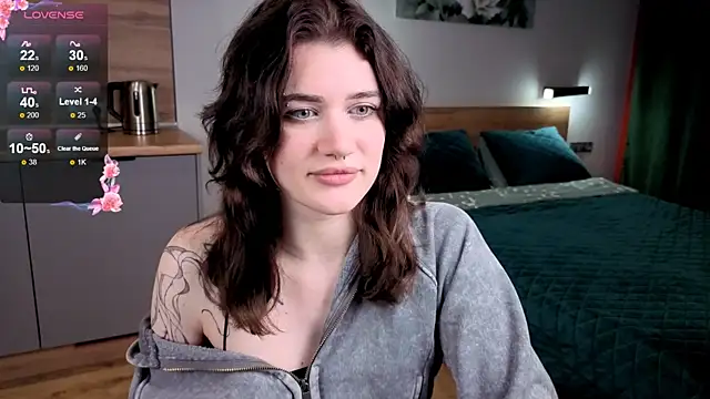 eshleeygreen online show from November 17, 2025, 2:34 pm