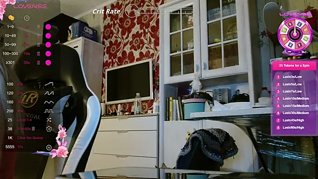 dominyantrix online show from November 7, 2025, 7:36 pm