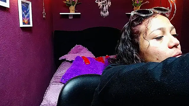 Snapshot of monika_256 chatting on February 5, 2026, 1:16 pm monika 256 online show from February 5, 2026, 1:16 pm